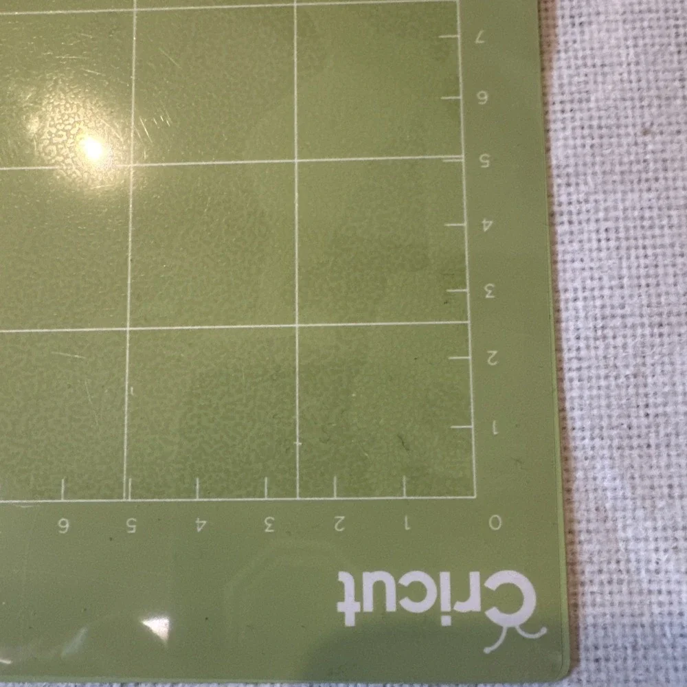 Cricut StandardGrip Adhesive Cutting Mat for Crafting